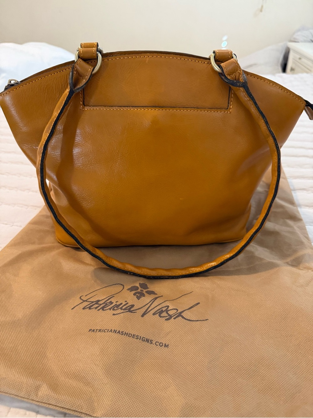 Patricia Nash Zorita Cognac Leather Kiss-Lock Tote - Picture 7 of 7